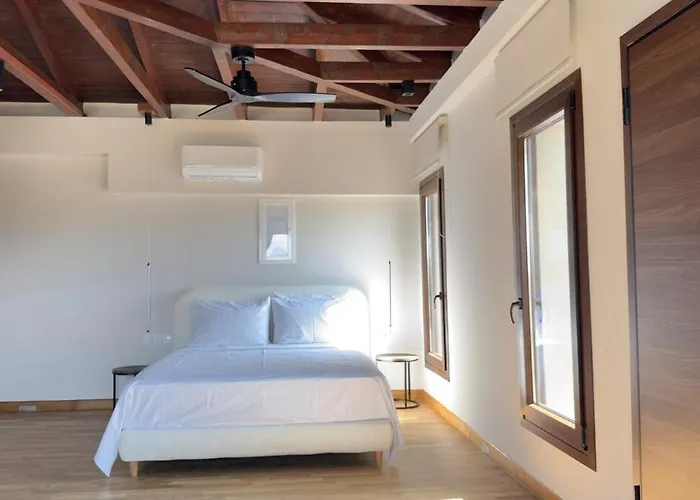 Ianos Living Spaces - 03 Apartment *